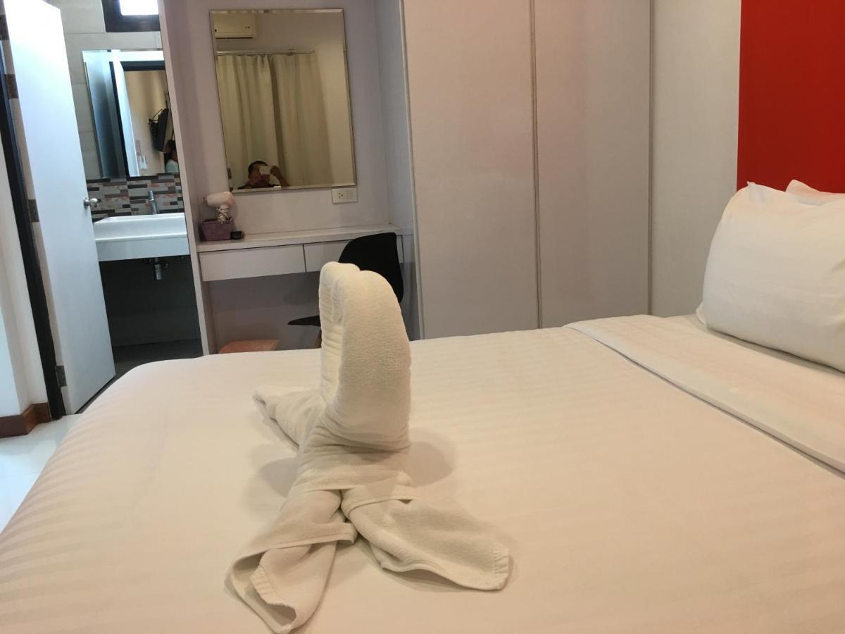 Pamoni Hotel Chaweng  Bagian luar foto